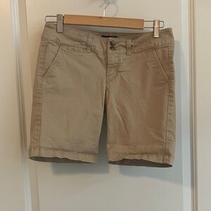 American Eagle Outfitters Women's Tan Bermuda Shorts